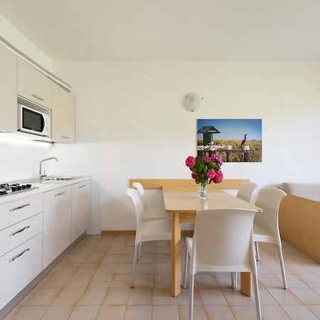 Condominio Lavinia บิบิโอเน ภายนอก รูปภาพ